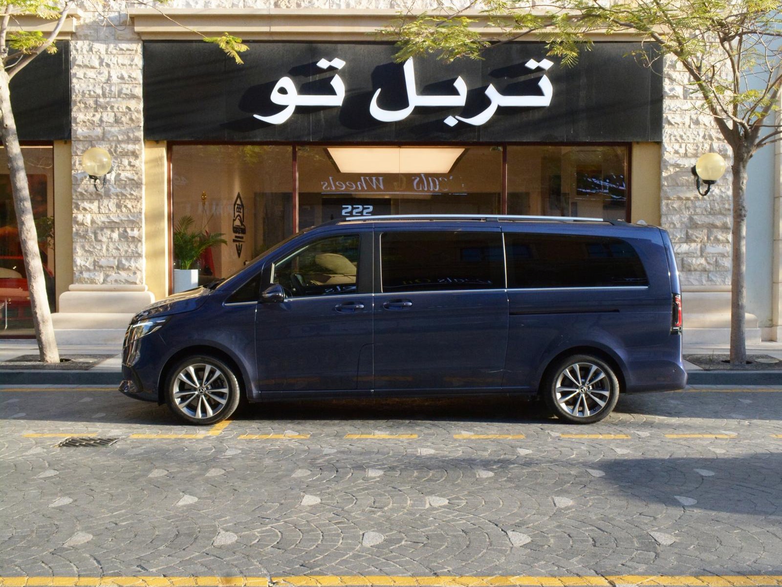 Mercedes-Benz V-Class 2025 — photo 10 for sale in Qatar