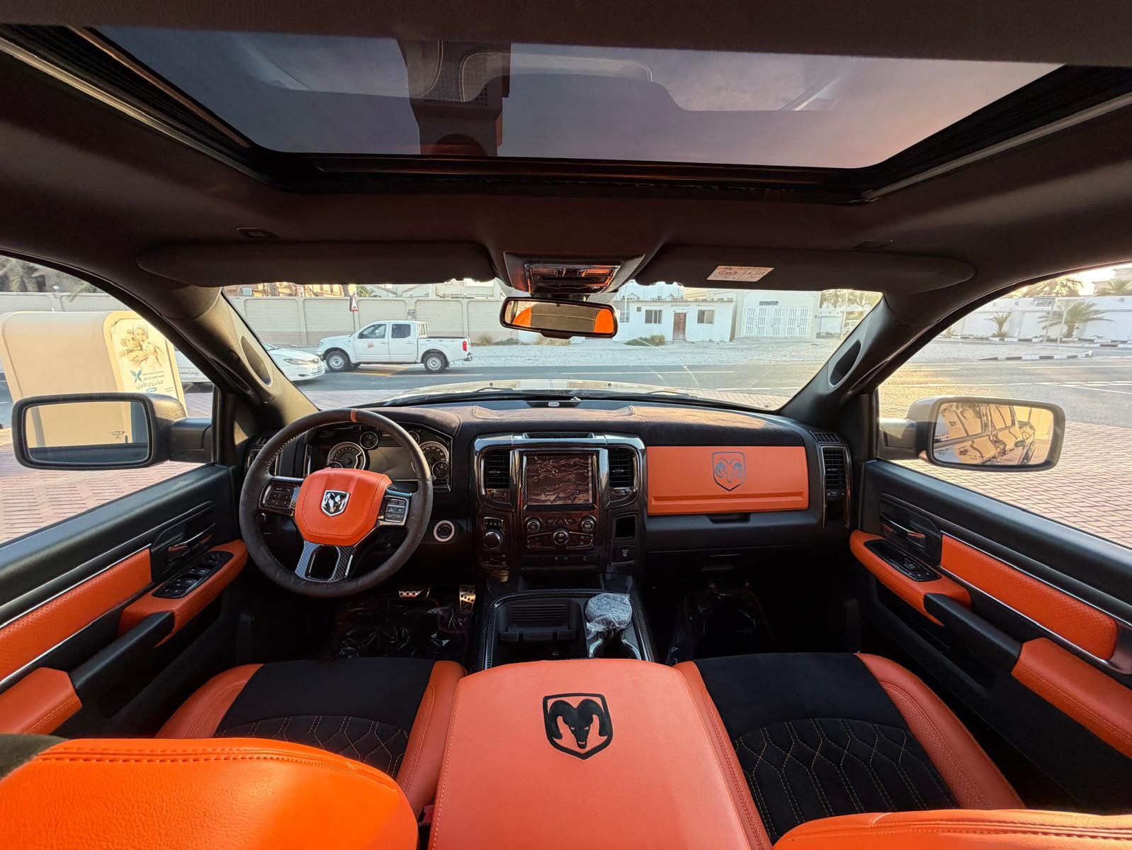 Dodge Ram 1500 2021 — photo 10 for sale in Qatar