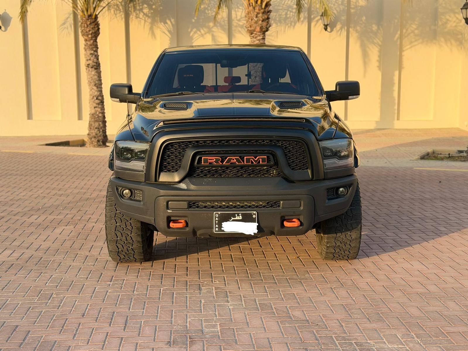 Dodge Ram 1500 2021 - Image 2