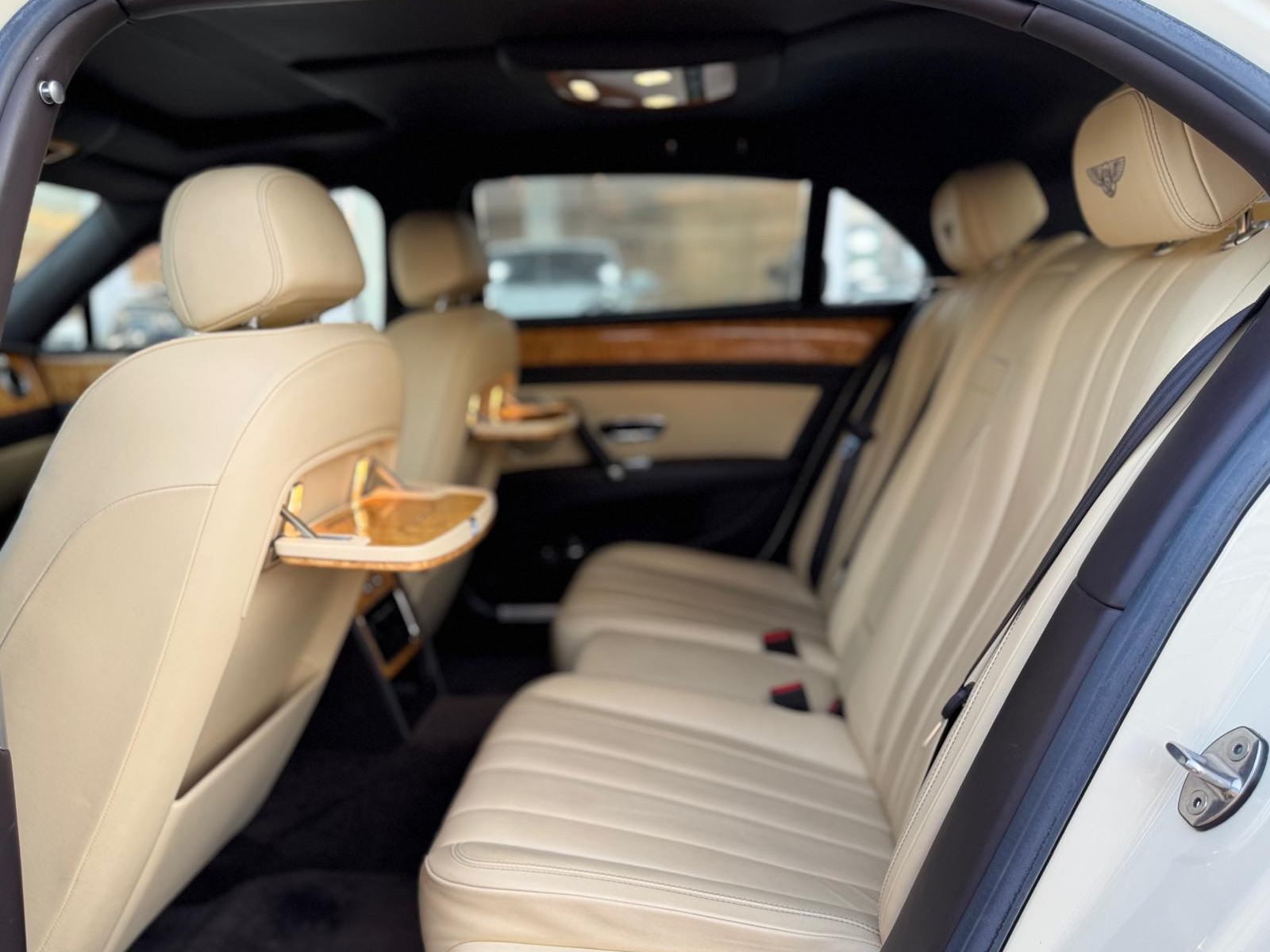 Bentley Flying Spur 2016 — photo 12 for sale in Qatar