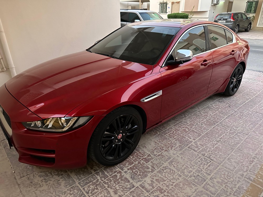 Jaguar XE Prestige 2016