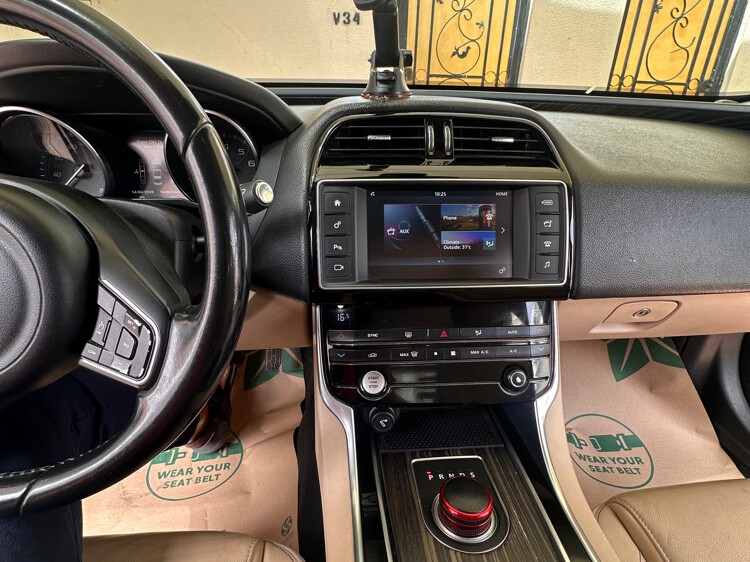 Jaguar XE Prestige 2016 — photo 10 for sale in Qatar