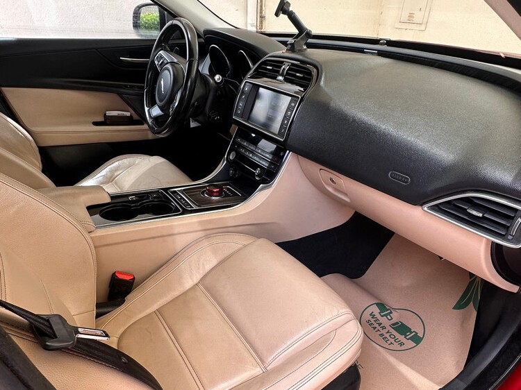 Jaguar XE Prestige 2016 — photo 11 for sale in Qatar