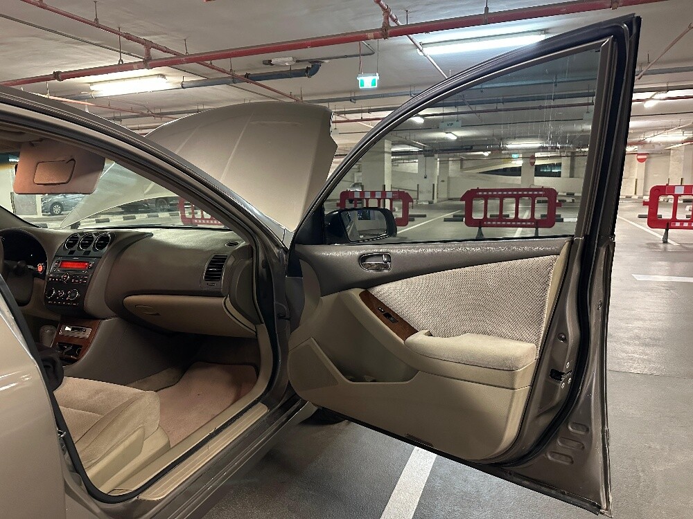 Nissan Altima 2.5 S 2008 — photo 9 for sale in Qatar