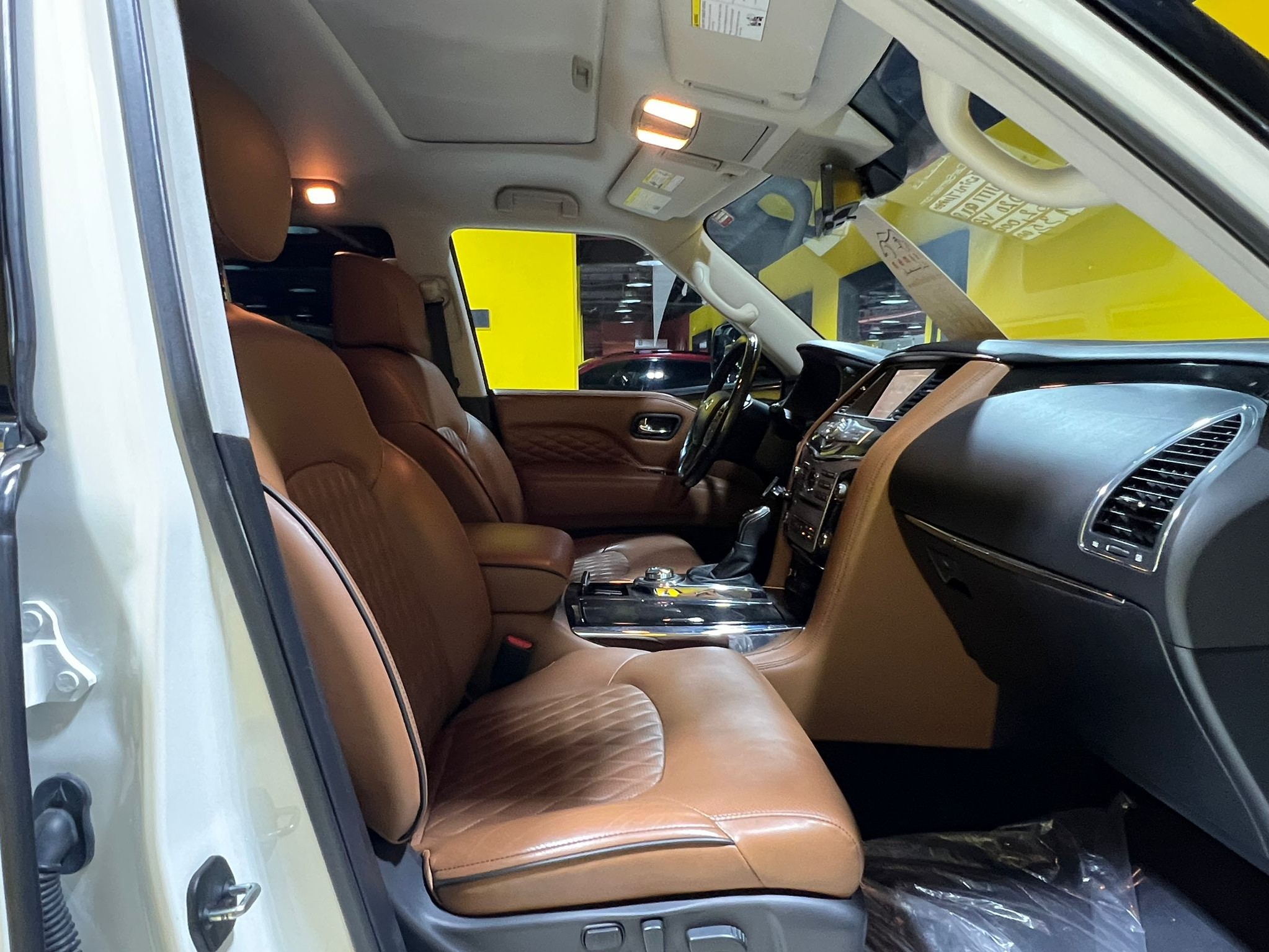 Infiniti QX 80 2020 — photo 10 for sale in Qatar