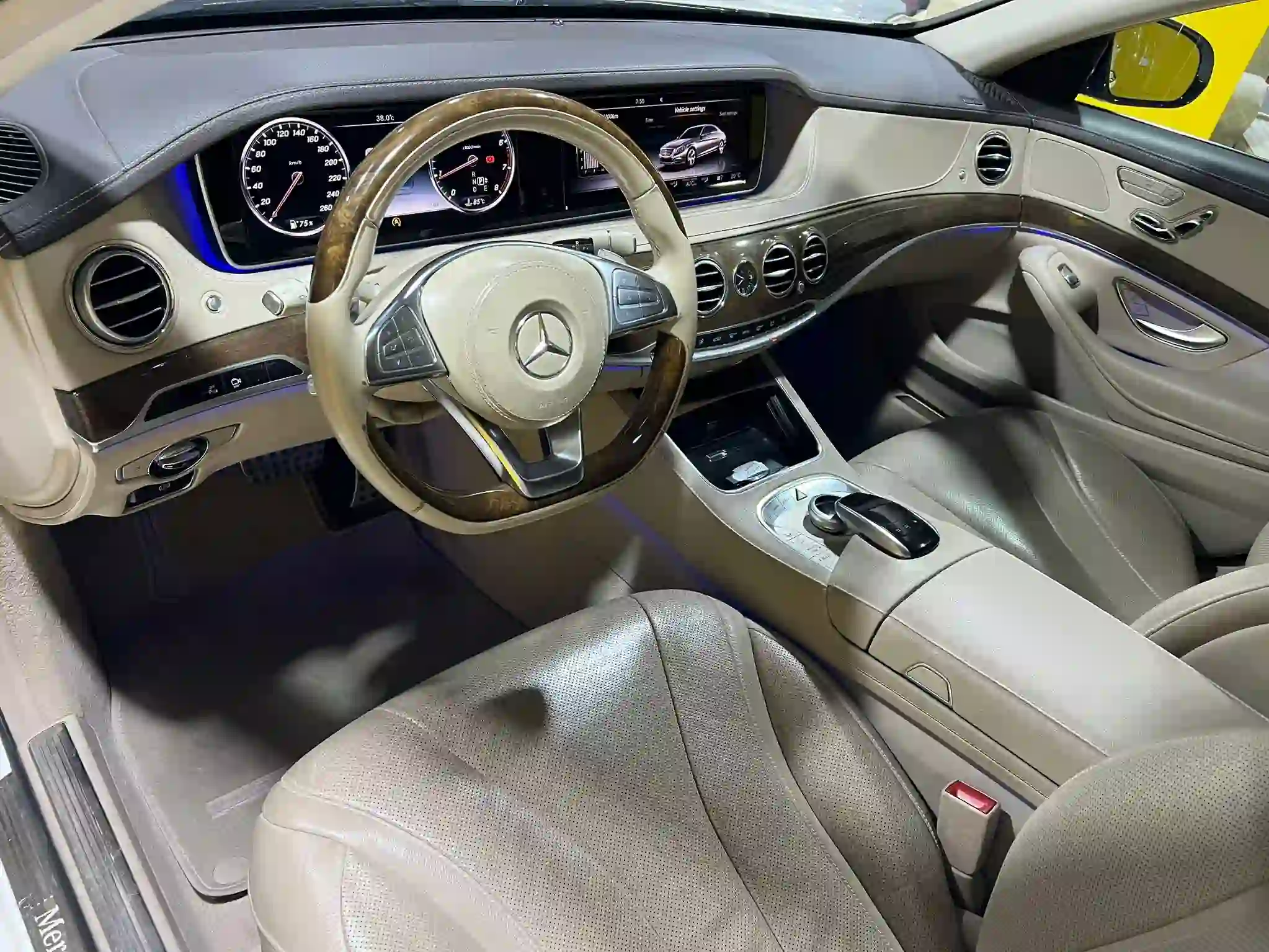 Mercedes-Benz S-Class Sedan 400 2015 - Image 2