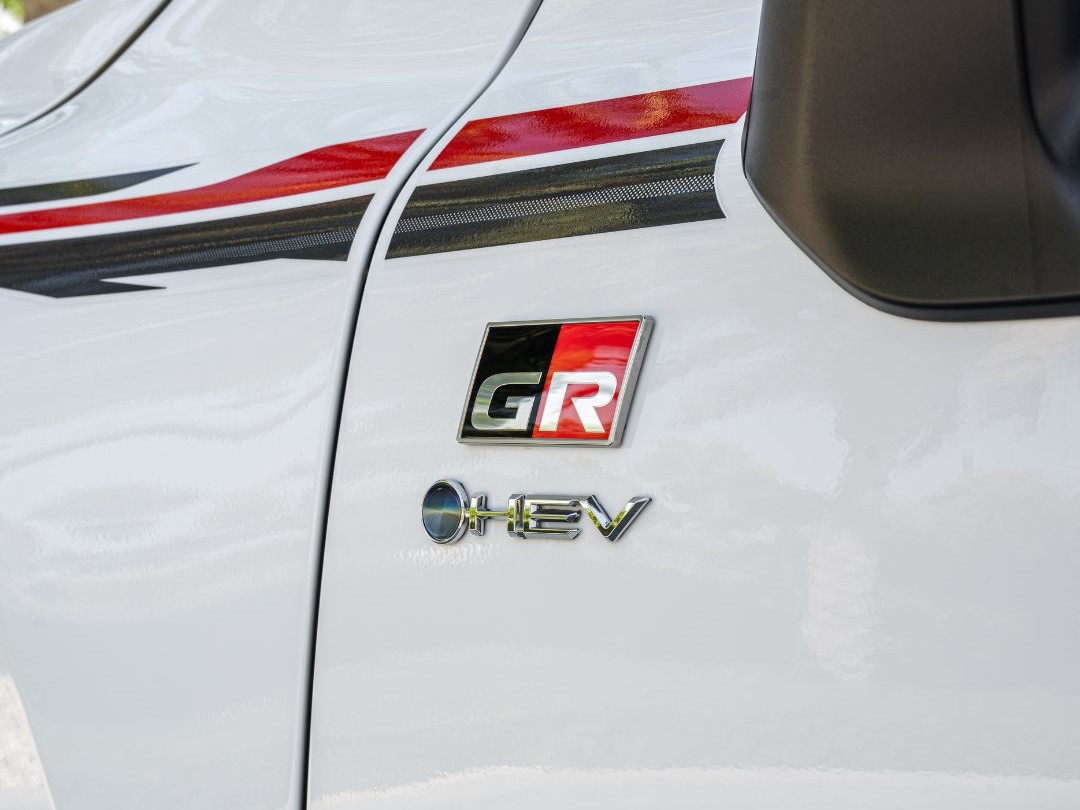 Toyota Land Cruiser G/R HEV 2026 — photo 9 for sale in Qatar