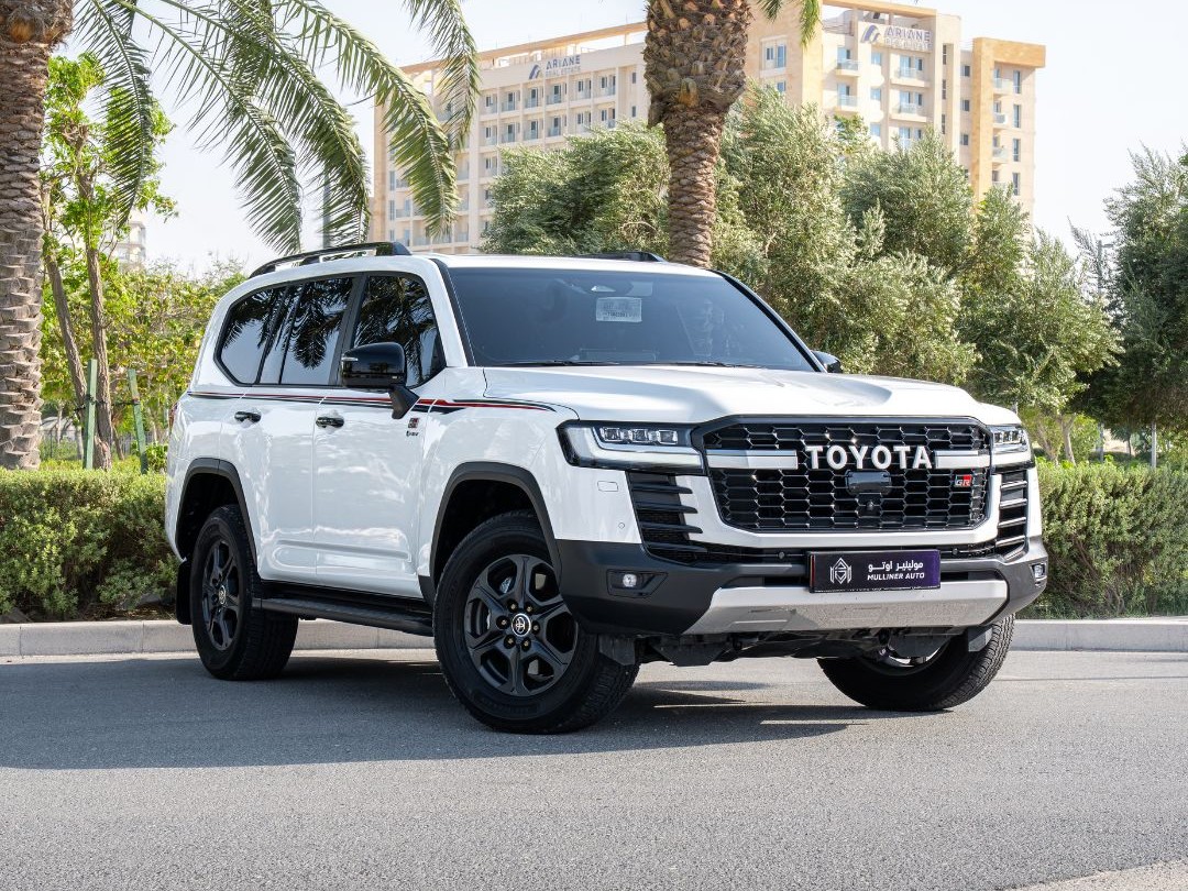 Toyota Land Cruiser G/R HEV 2026