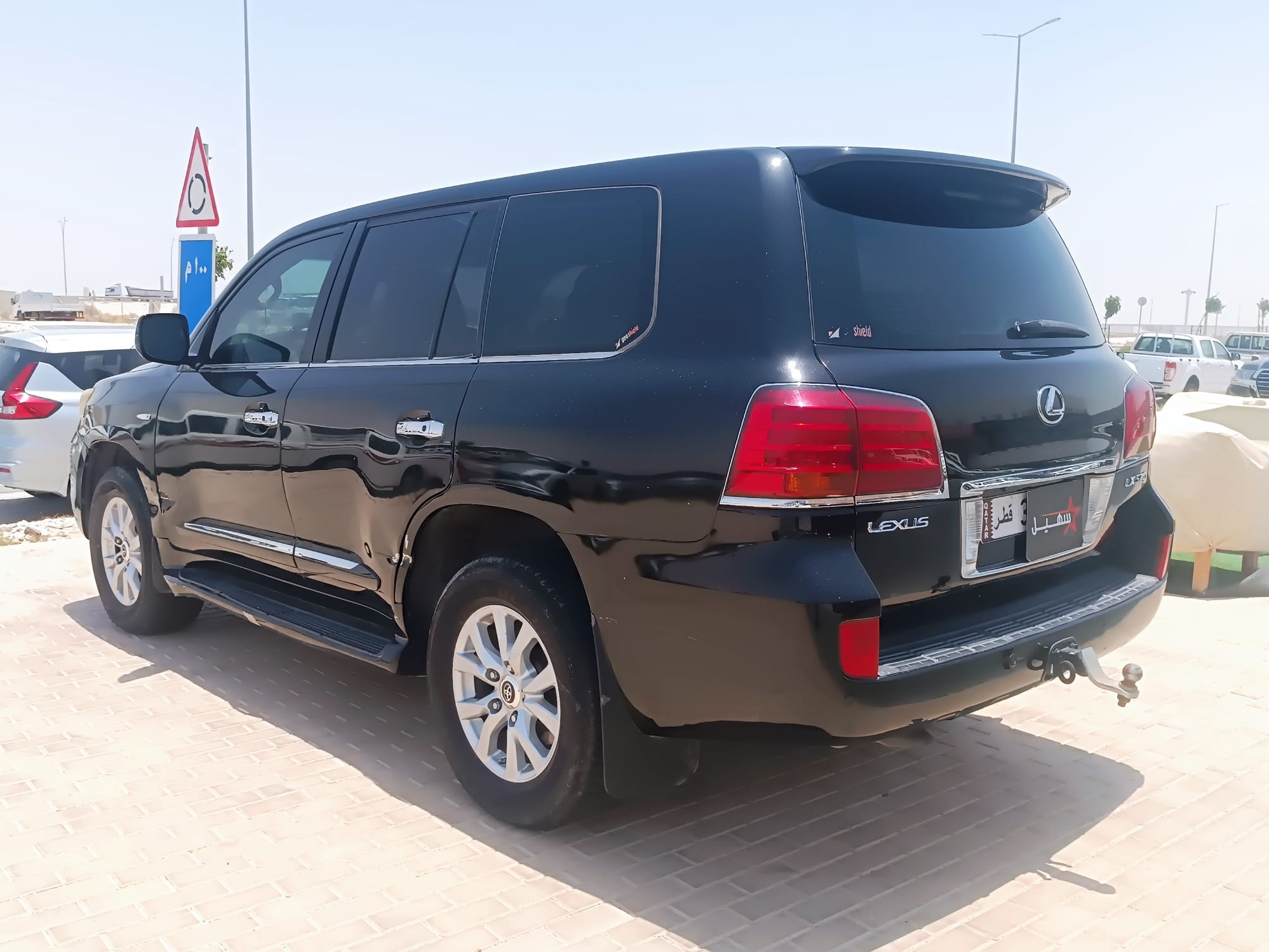 Lexus LX 570 2009 — photo 9 for sale in Qatar