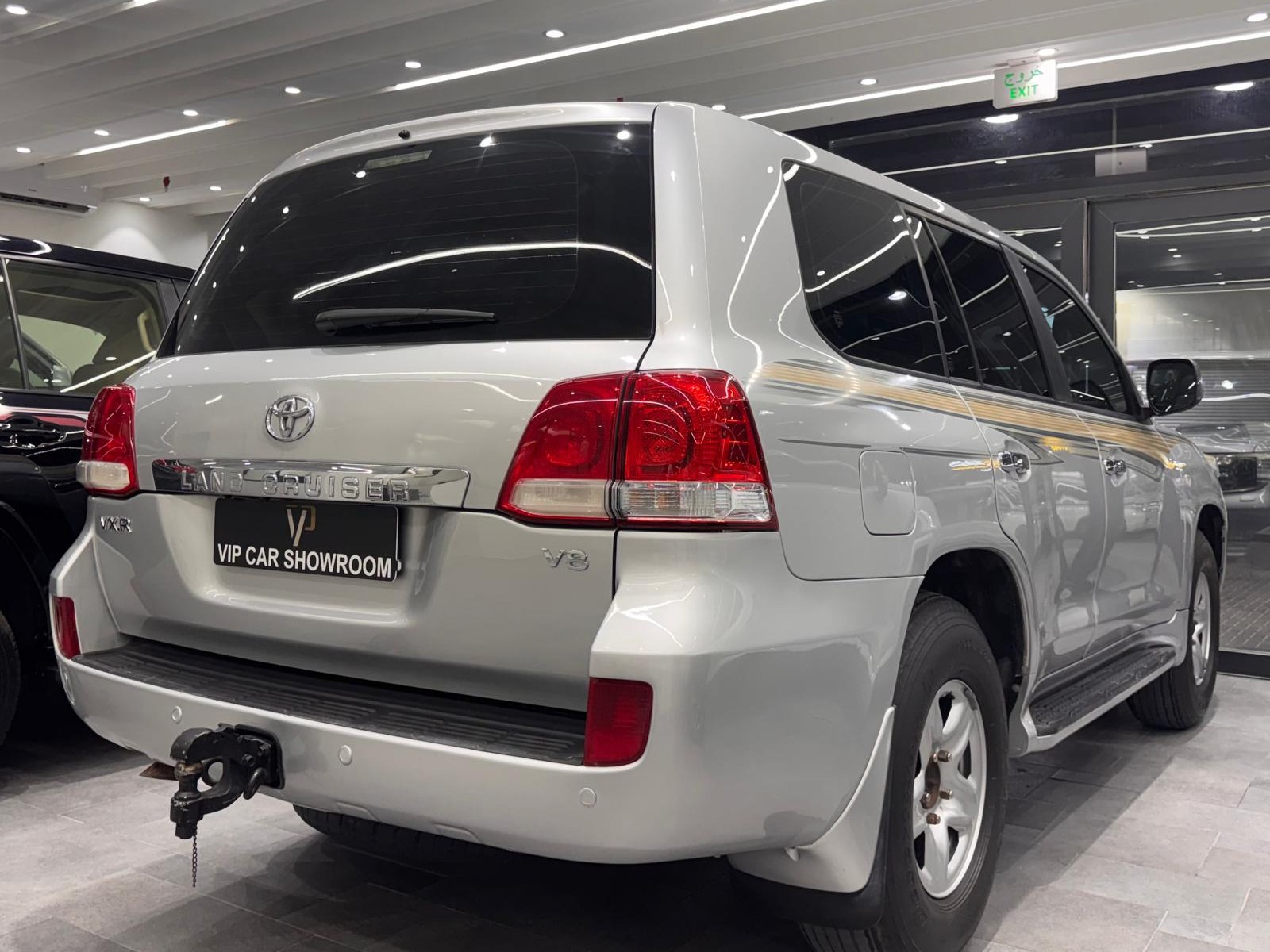 Toyota Land Cruiser VX.R 2010 — photo 10 for sale in Qatar