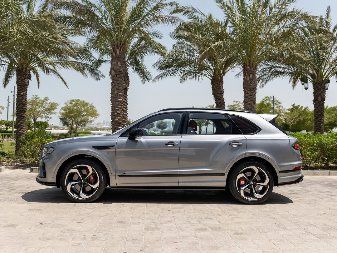 Bentley Bentayga .S 2023 — photo 13 for sale in Qatar