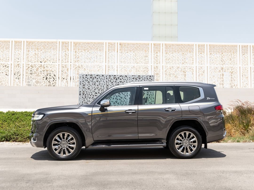 Toyota Land Cruiser VX Twin Turbo 2022 — photo 11 for sale in Qatar