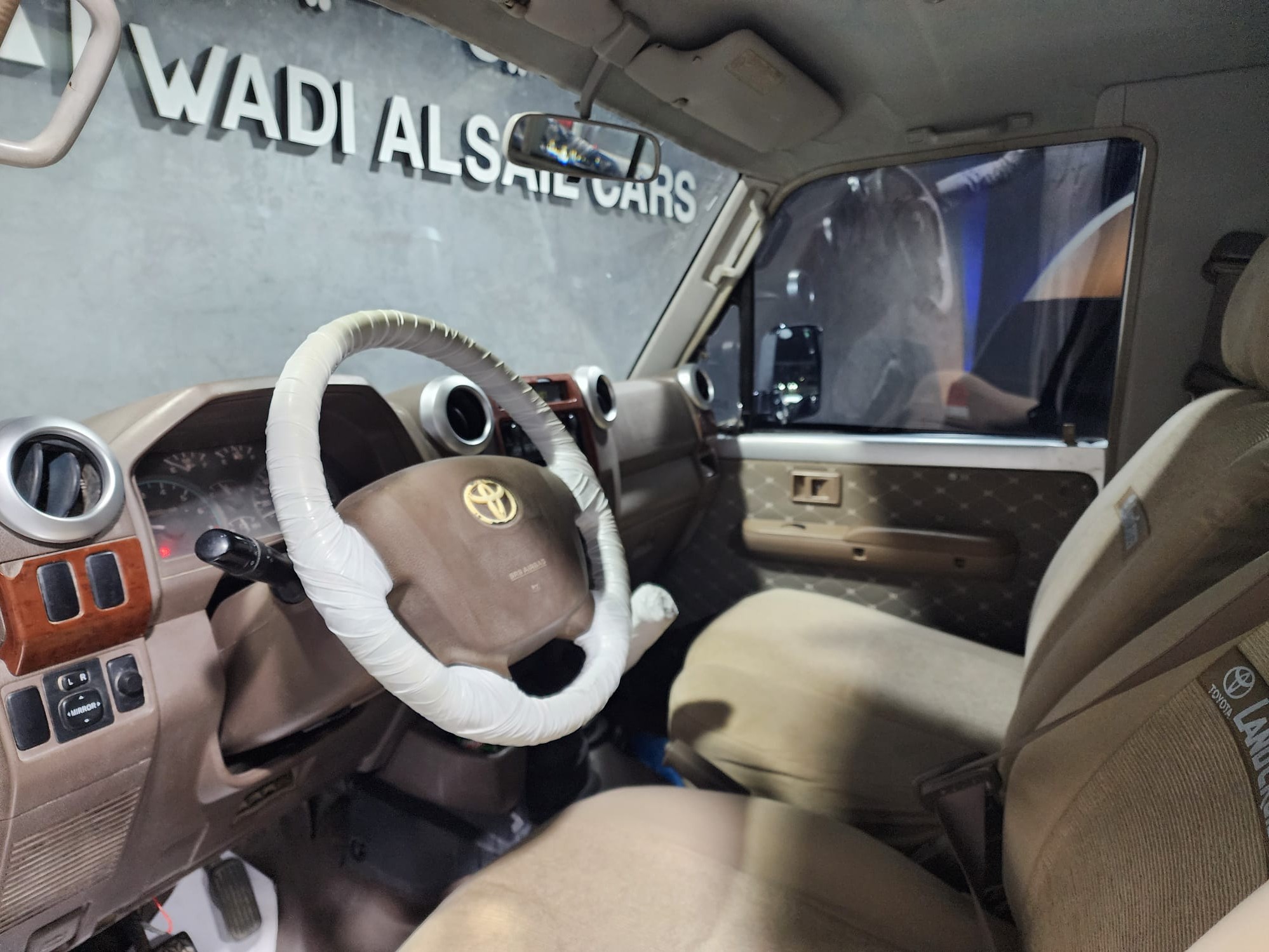 Toyota Land Cruiser LX 2010 - Image 4