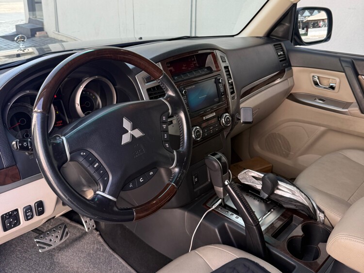 Mitsubishi Pajero 3.8 2020 — photo 13 for sale in Qatar