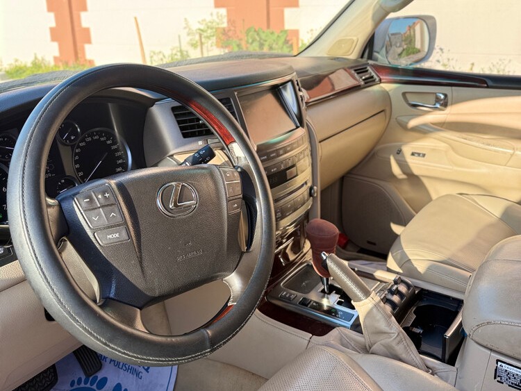 Lexus LX 570 2009 — photo 11 for sale in Qatar