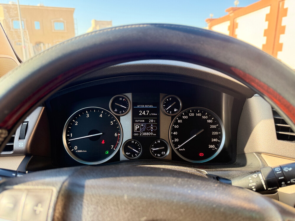 Lexus LX 570 2009 — photo 12 for sale in Qatar