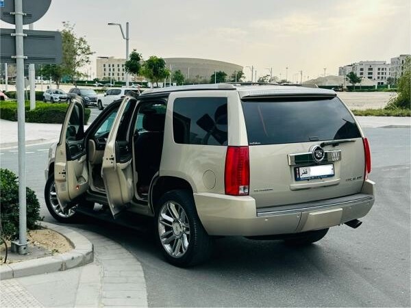 Cadillac Escalade Platinum 2012 - Image 3