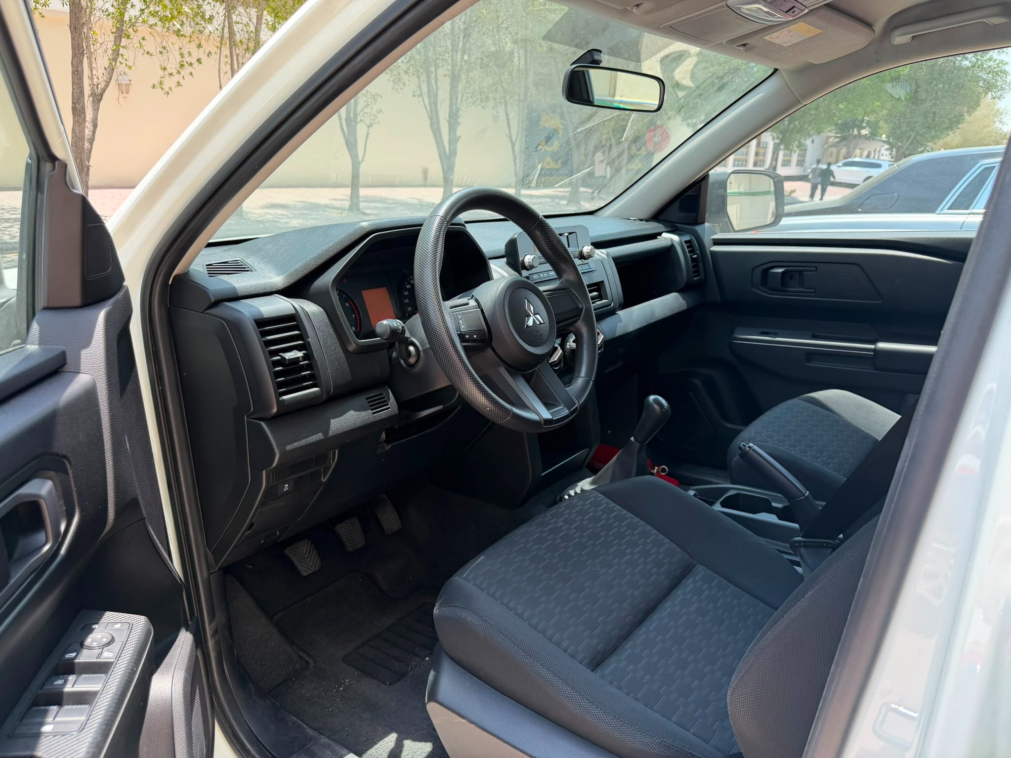 Mitsubishi L 200 2024 — photo 10 for sale in Qatar