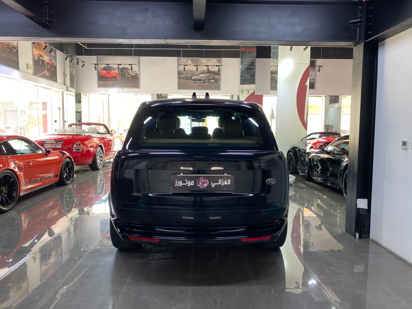 Land Rover Range Rover Vogue HSE 2024 - Image 4