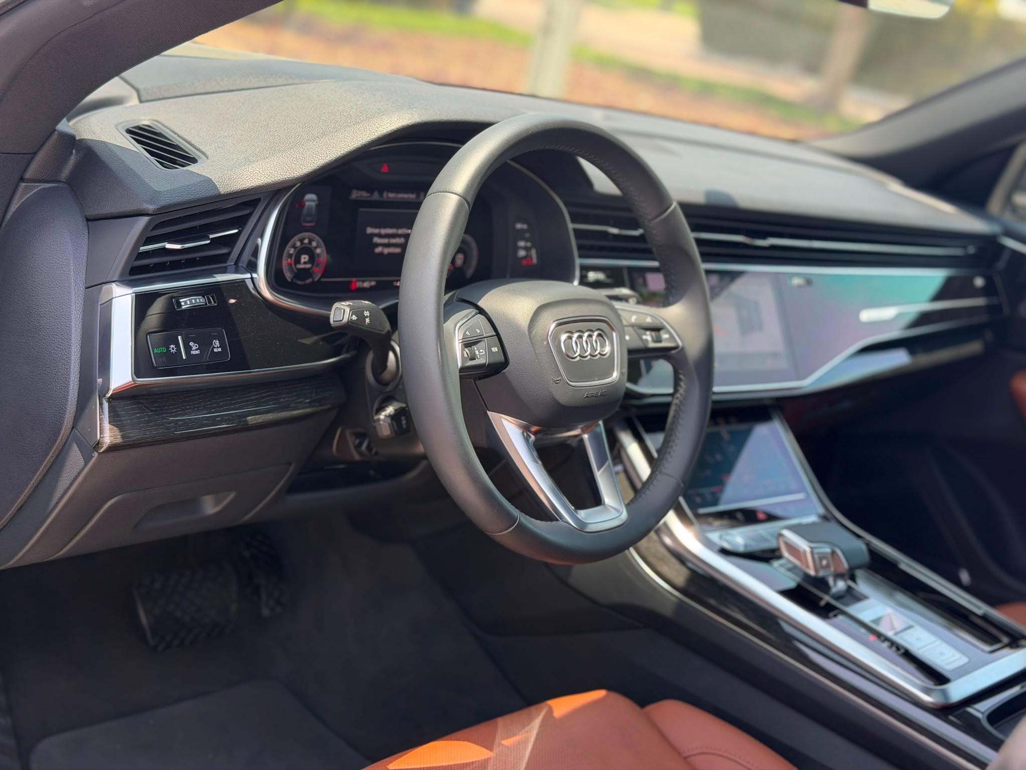 Audi Q8 S Line 2020 — photo 11 for sale in Qatar