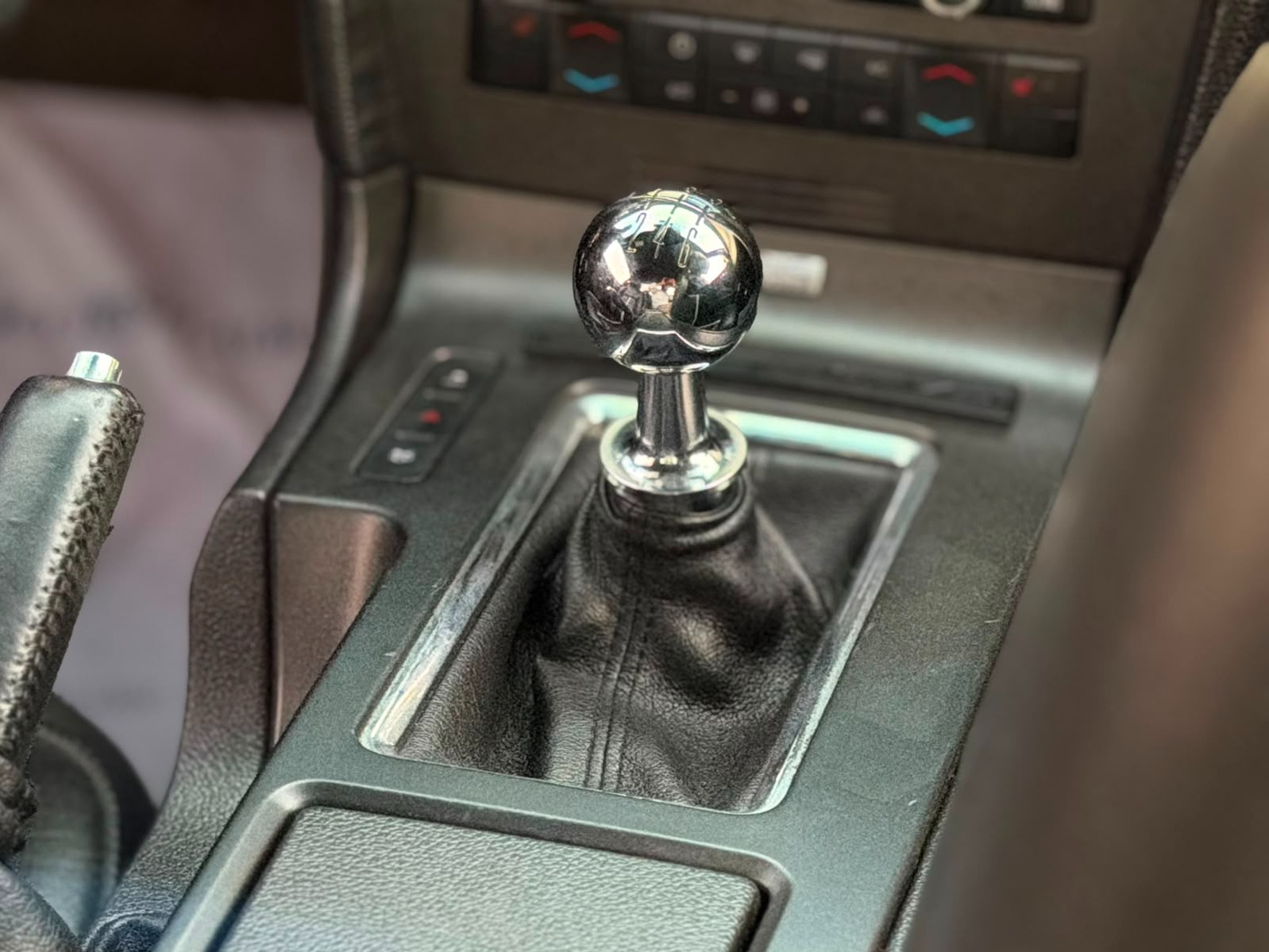 Ford Mustang GT 2014 — photo 9 for sale in Qatar