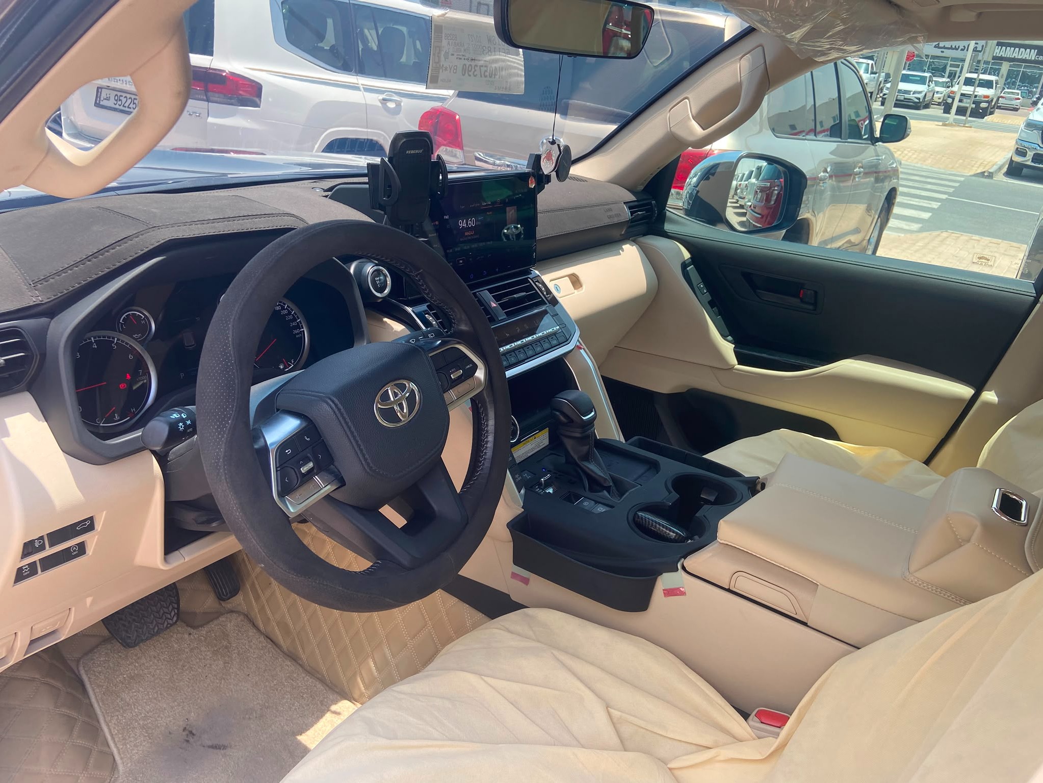Toyota Land Cruiser GX.R 2022 — photo 10 for sale in Qatar