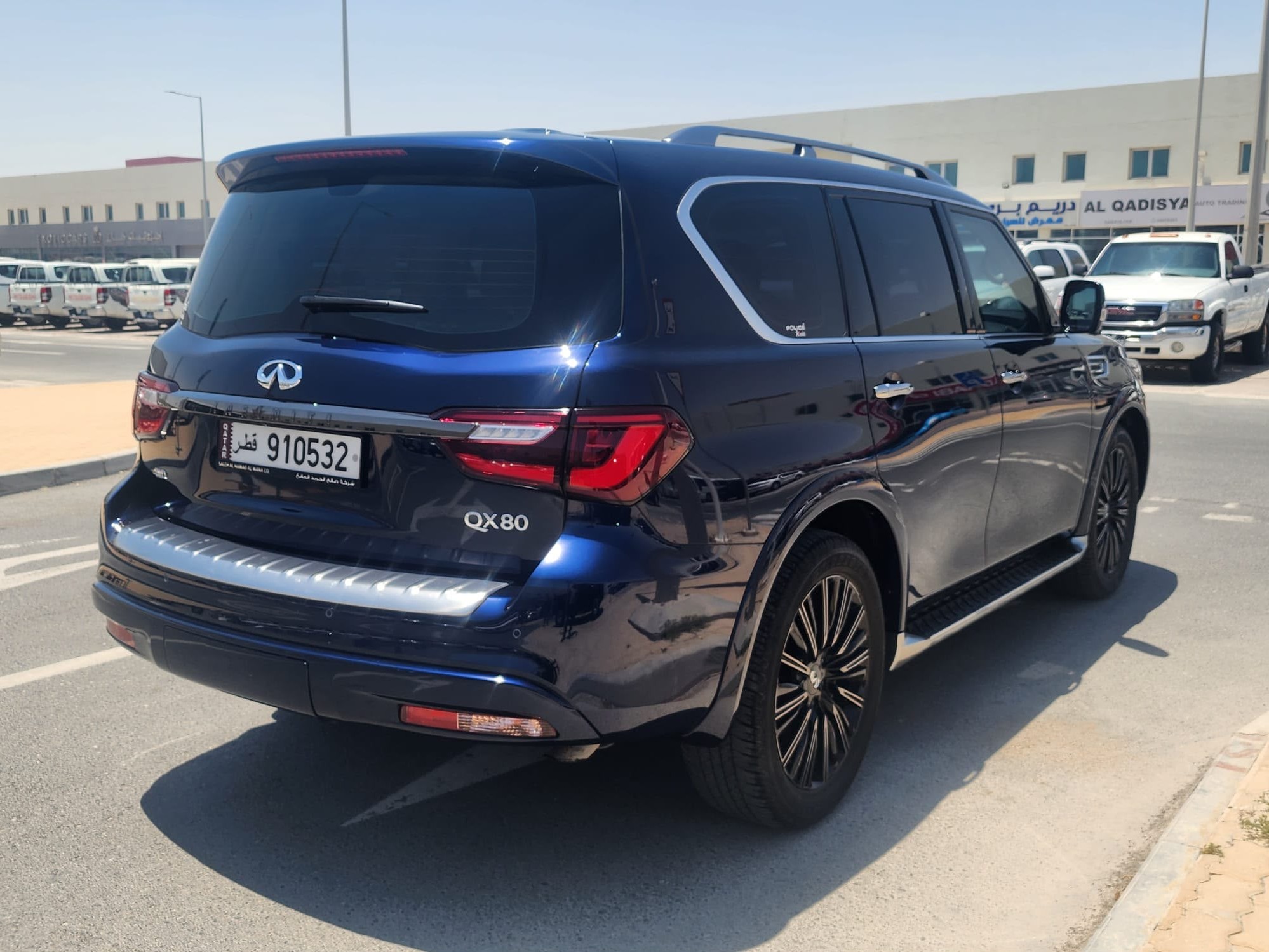 Infiniti QX 80 2023 - Image 4