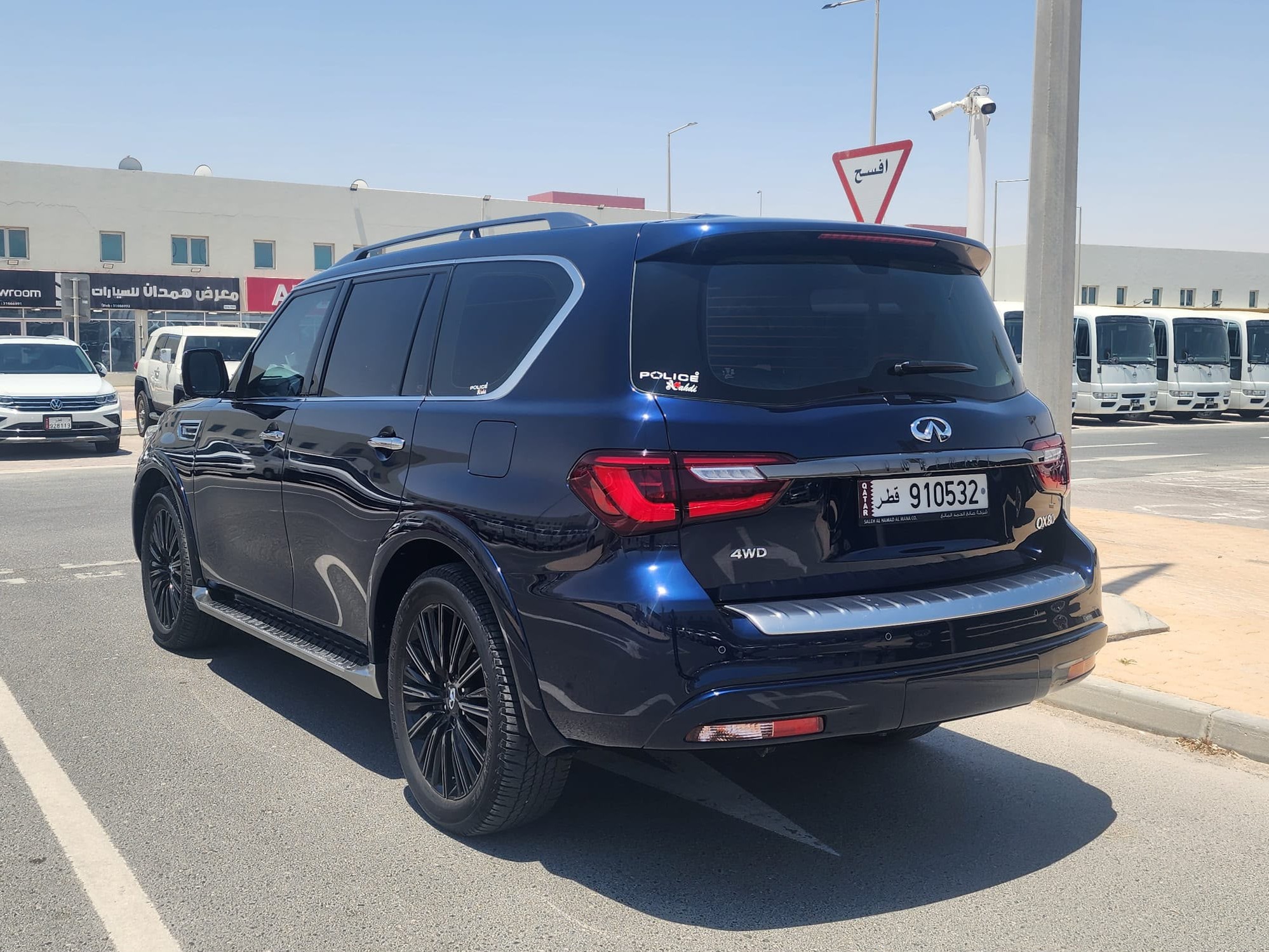 Infiniti QX 80 2023 — photo 11 for sale in Qatar