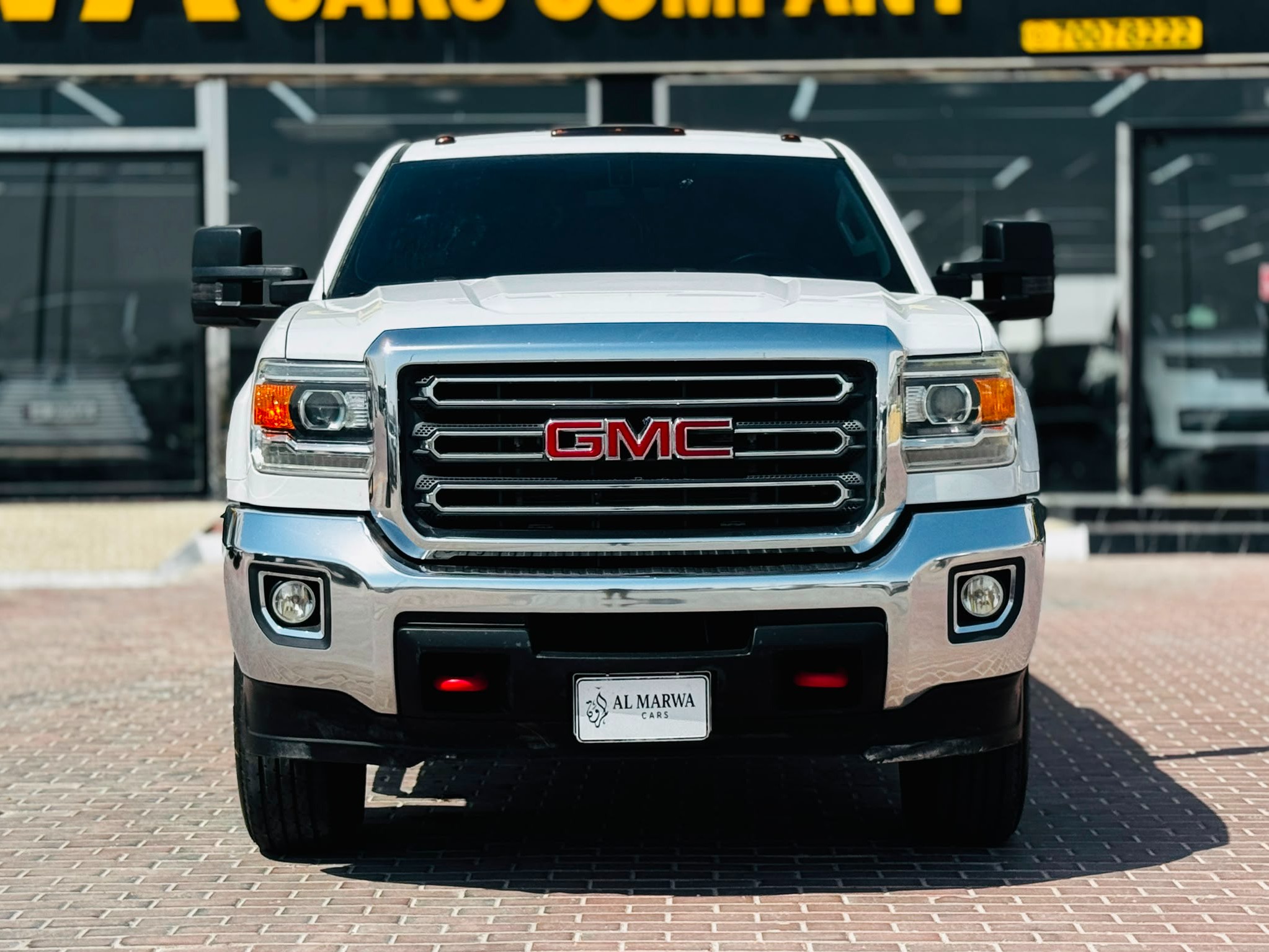GMC Sierra 2500 HD 2018 - Image 2