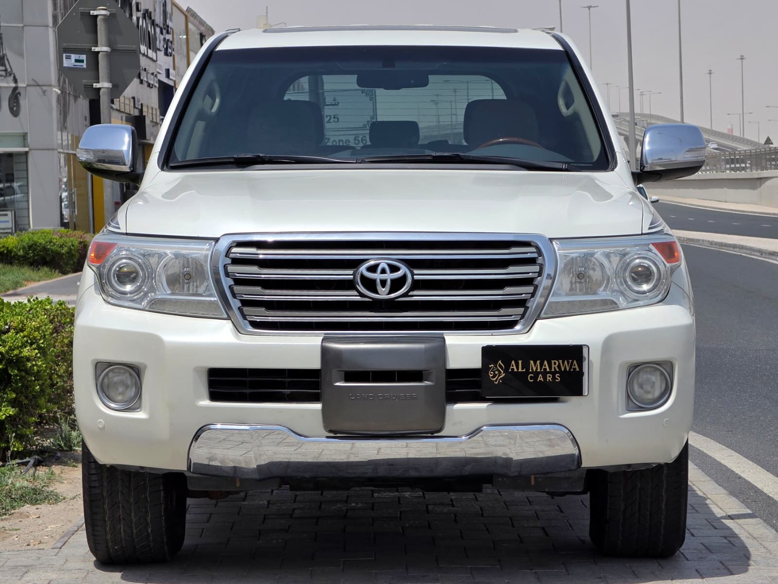 Toyota Land Cruiser GX.R 2015 - Image 2