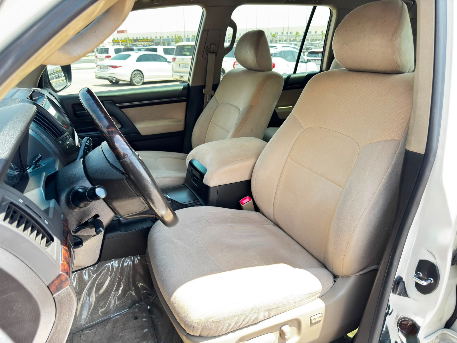 Toyota Land Cruiser GX.R 2011 — photo 11 for sale in Qatar