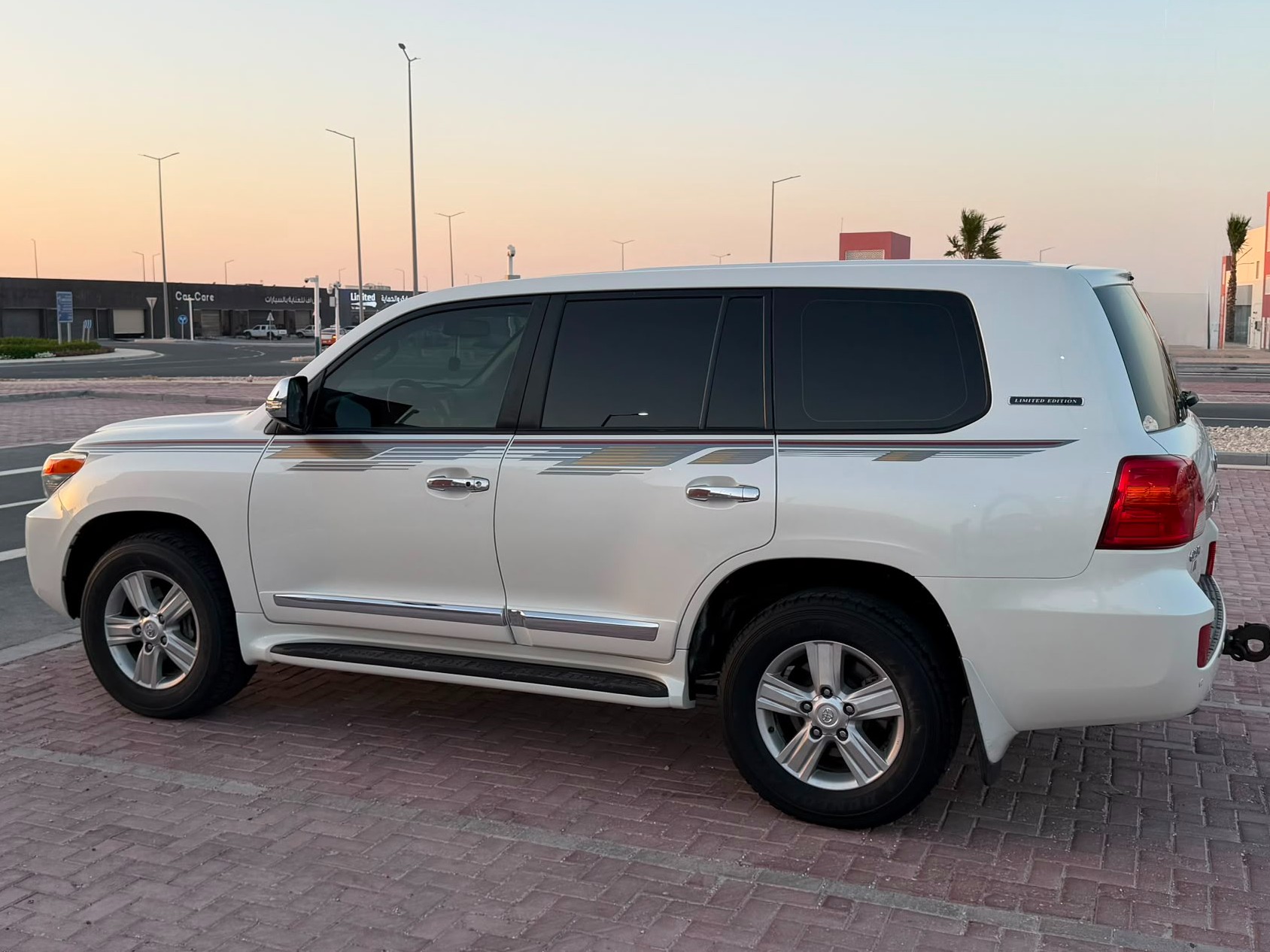 Toyota Land Cruiser GX.R 2013 — photo 9 for sale in Qatar