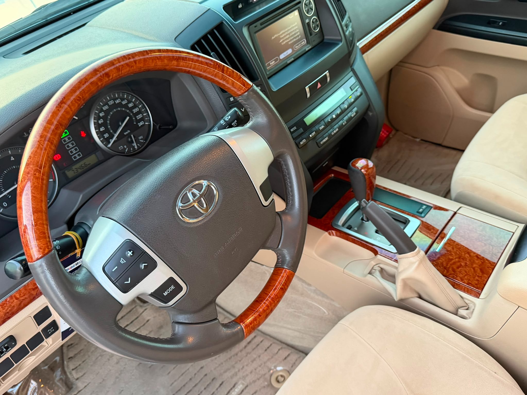 Toyota Land Cruiser GX.R 2013 — photo 10 for sale in Qatar
