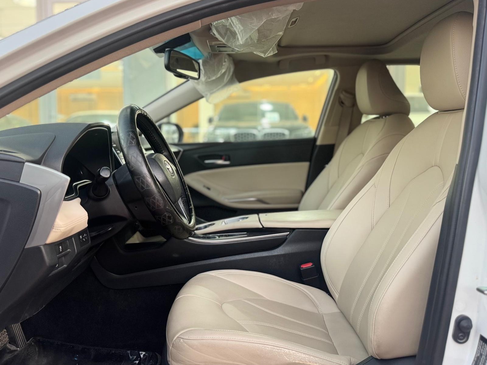 Toyota Avalon XLE 2019 — photo 10 for sale in Qatar