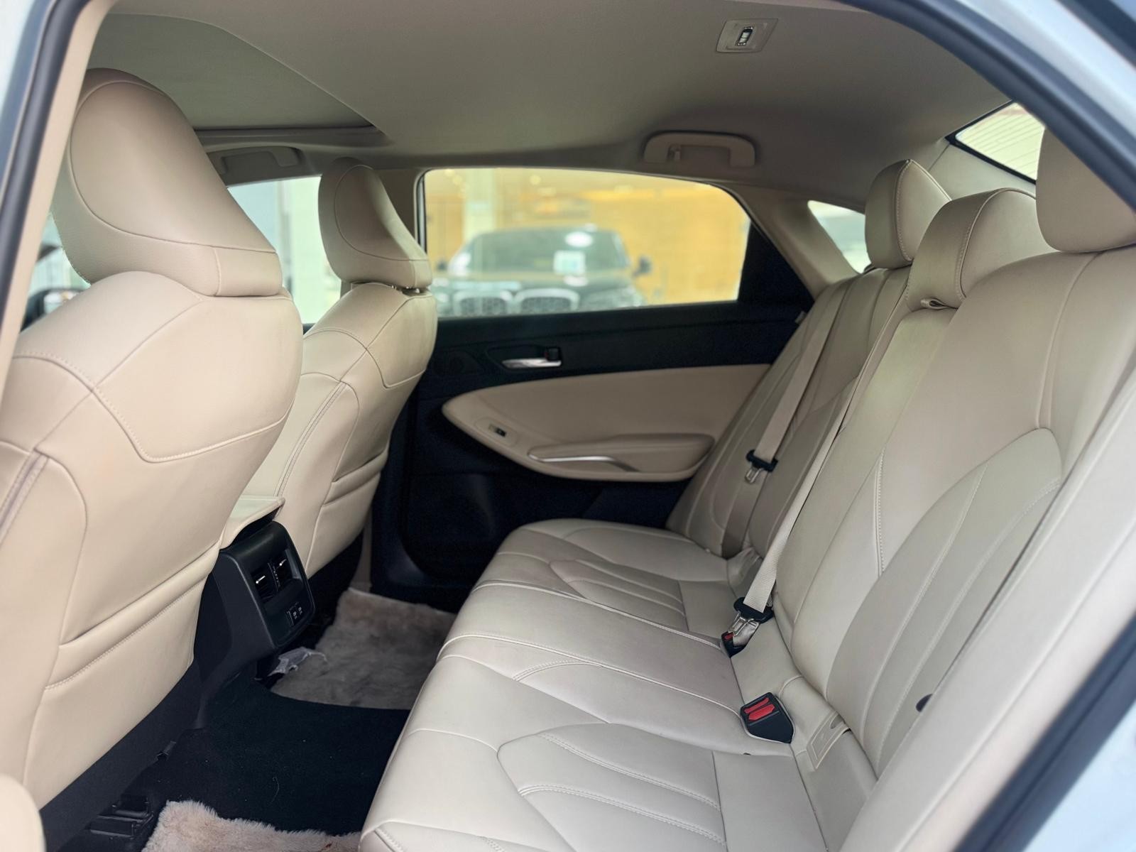 Toyota Avalon XLE 2019 — photo 11 for sale in Qatar