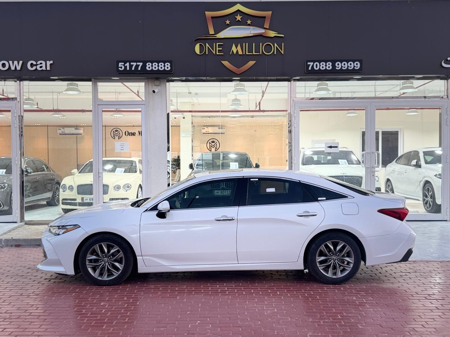 Toyota Avalon XLE 2019 - Image 4