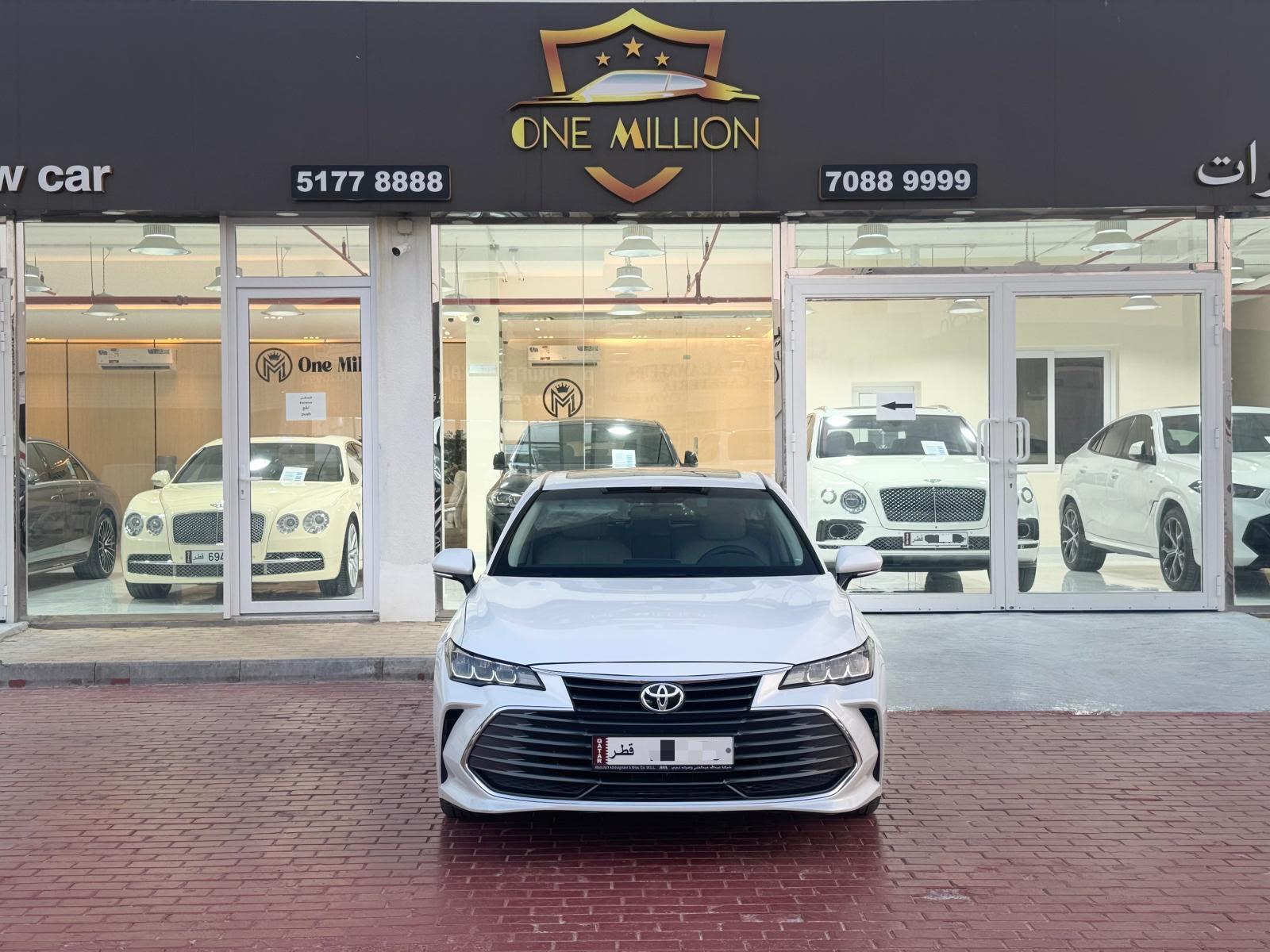 Toyota Avalon XLE 2019 - Image 2