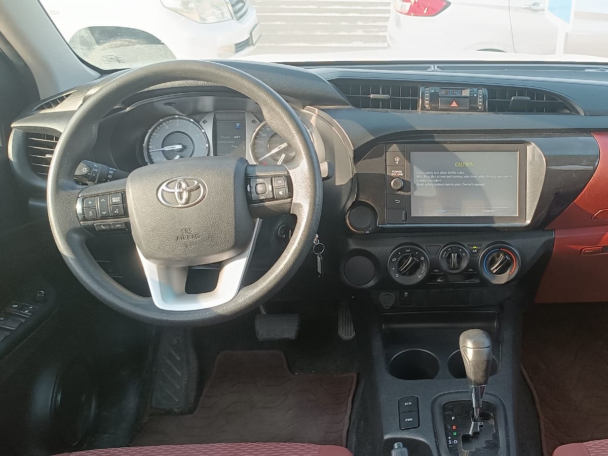Toyota Hilux 2022 — photo 11 for sale in Qatar