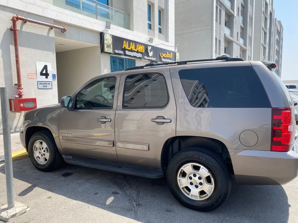 Chevrolet Tahoe LT 2012 — photo 9 for sale in Qatar