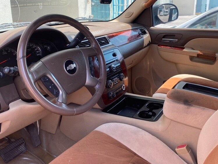 Chevrolet Tahoe LT 2012 — photo 12 for sale in Qatar