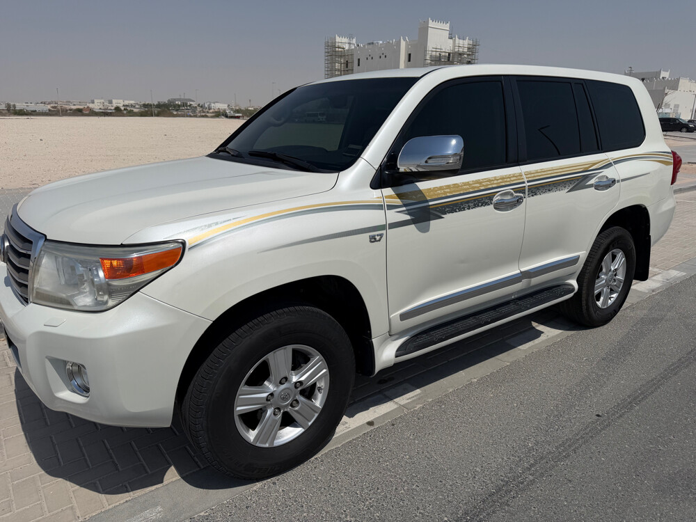 Toyota Land Cruiser GX.R 2013 — photo 3 for sale in Qatar