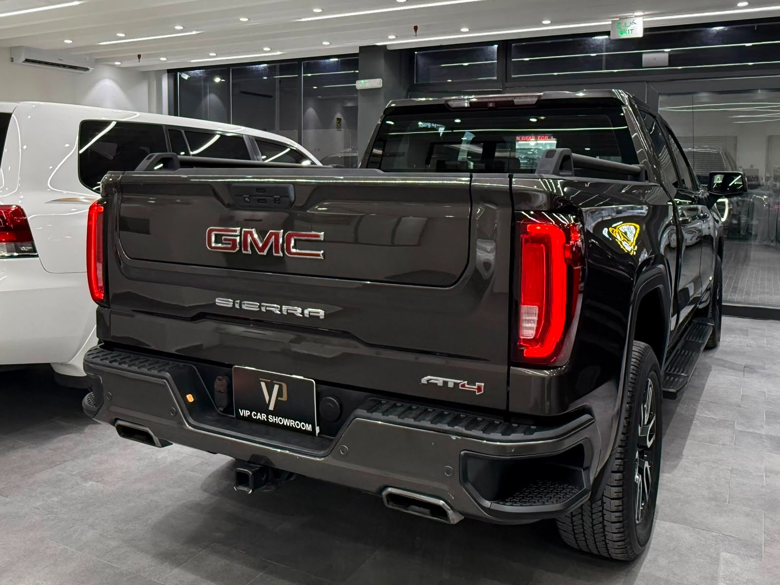 GMC Sierra AT4 2019 - Image 4