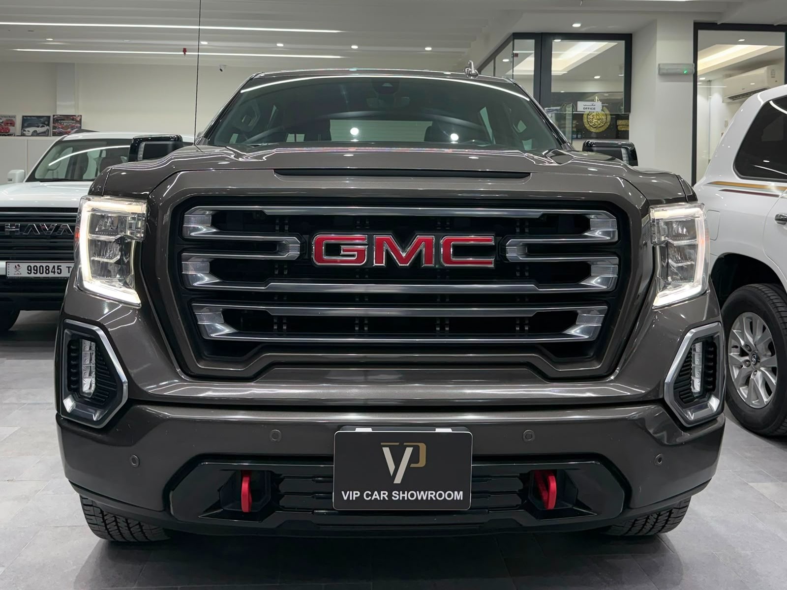 GMC Sierra AT4 2019 - Image 2