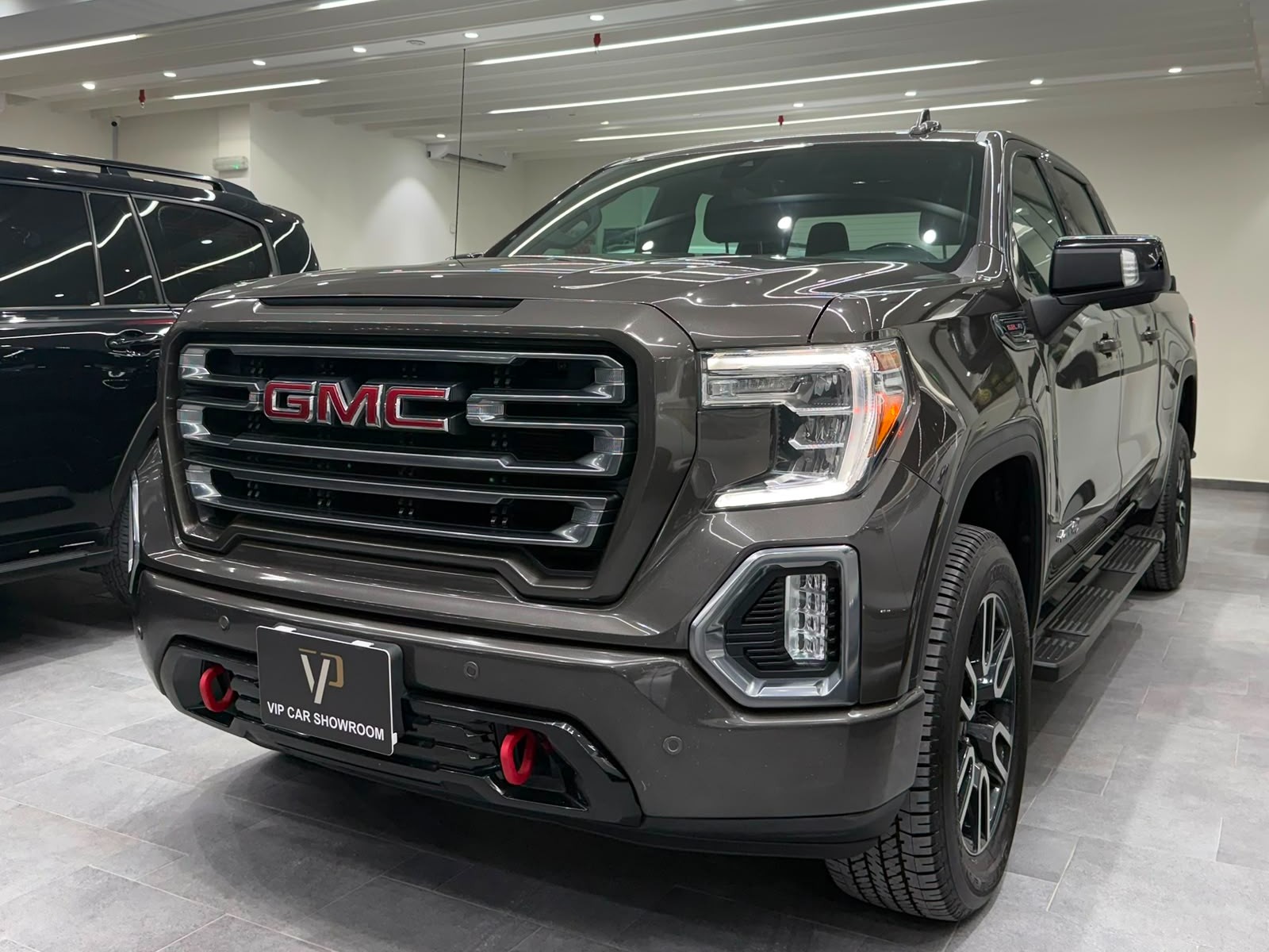 GMC Sierra AT4 2019 - Image 3