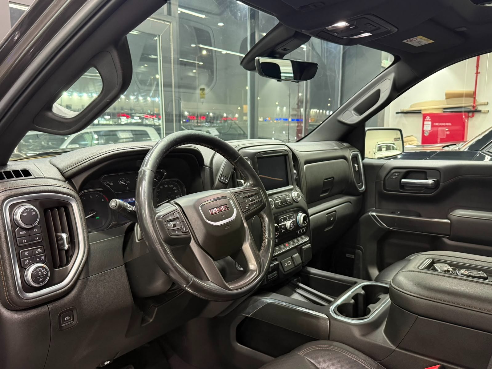 GMC Sierra AT4 2019 — photo 11 for sale in Qatar