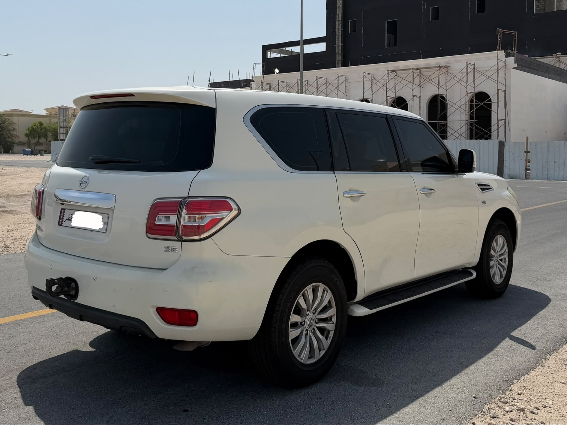 Nissan Patrol SE 2015 - Image 4
