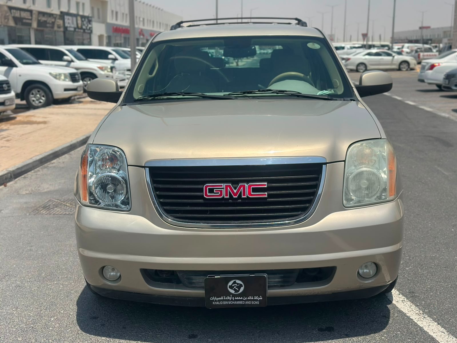 GMC Yukon 2012 - Image 3