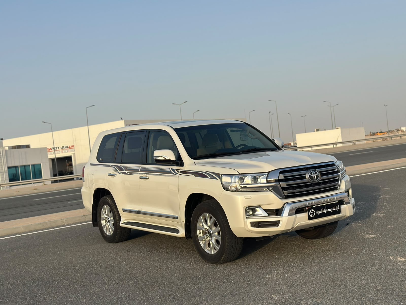 Toyota Land Cruiser GX.R 2017 - Image 2