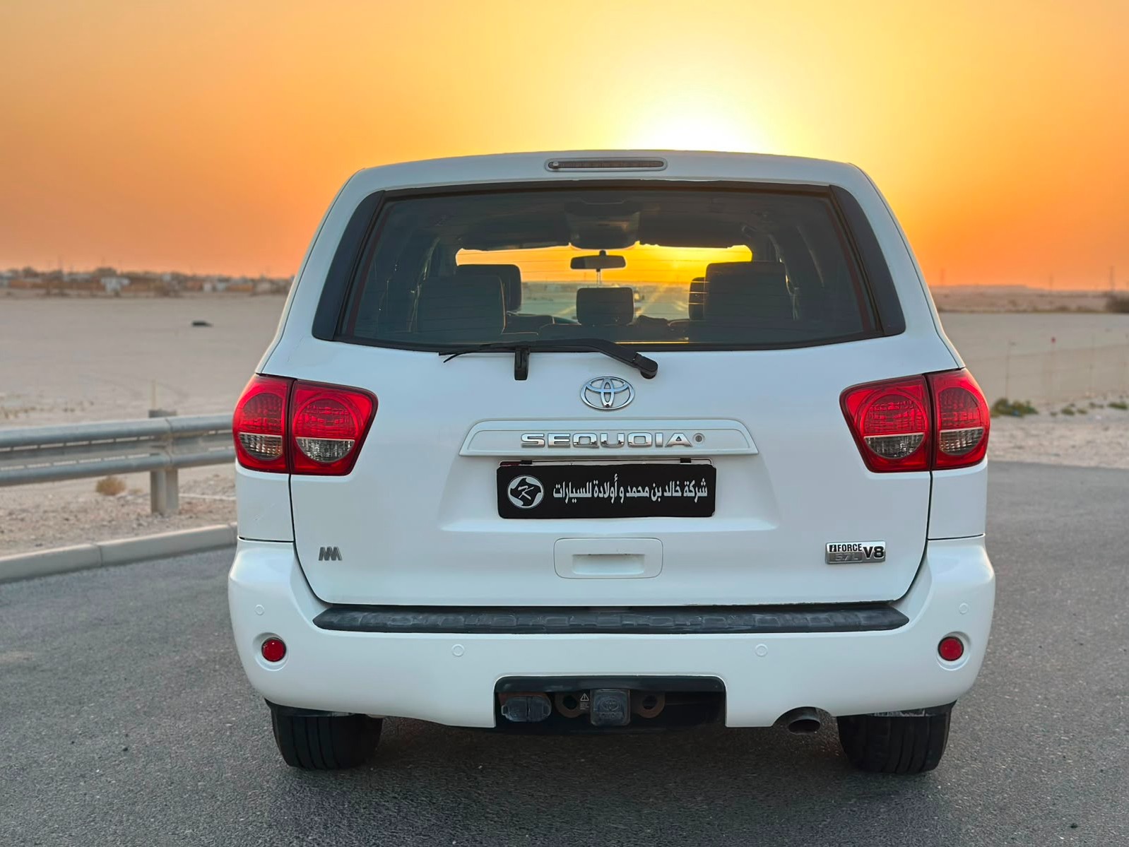 Toyota Sequoia SR5 2013 — photo 9 for sale in Qatar