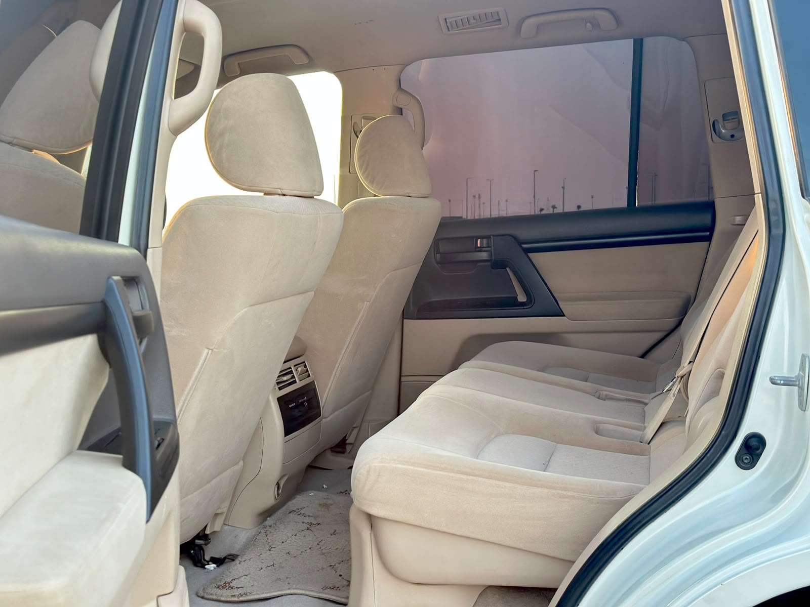 Toyota Land Cruiser GX.R 2012 - Image 4
